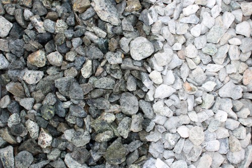  Щебень крошка зеленый (змеевик) фр. 20-40 мм.  купить  в Москве мрамор зеленый, салатовый ландшафтная мраморная крошка 7 200 руб/т   фото 