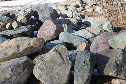  Гранит скальник (серо-зеленый) фр. 500-1500 мм.  купить в Москве гранит мрамор  серый зеленый темно-серый глыба скальная колотая ландшафтная 7 500 руб/т   фото 