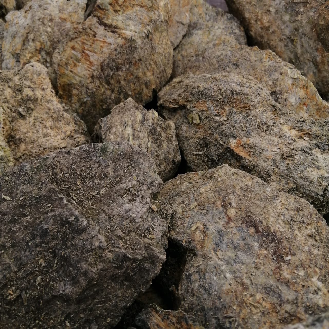 фото Змеевик салатовый  (фр. 70-100 мм)  купить в Москве в интернет-портале 