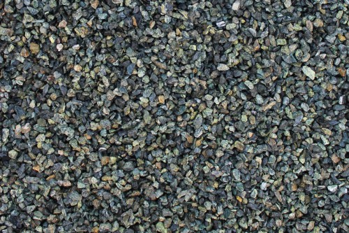  Щебень крошка зеленый (змеевик) фр. 3-5 мм  купить  в Москве камень змеевик зеленый, салатовый светло-зеленый мраморная каменная декоративная крошка 8 500 руб/т   фото 