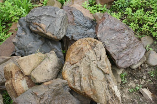  Песчаник декоративный ландшафтный (фр. 300-500 мм)  купить  в Москве песчаник желтый рыжий серый зеленый валун речной окатанный природный песчаника 4 500 руб/т   фото 