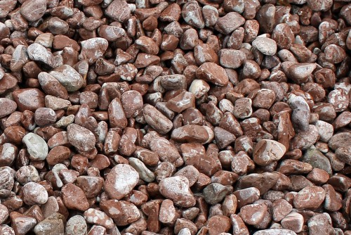  Розовая галька мраморная (щебень галтованный розовый) фр.5-10 мм.  купить  в Москве мрамор розовый, красный окатанный мраморный щебень декоративный ландшатфный 13500 руб/т   фото 