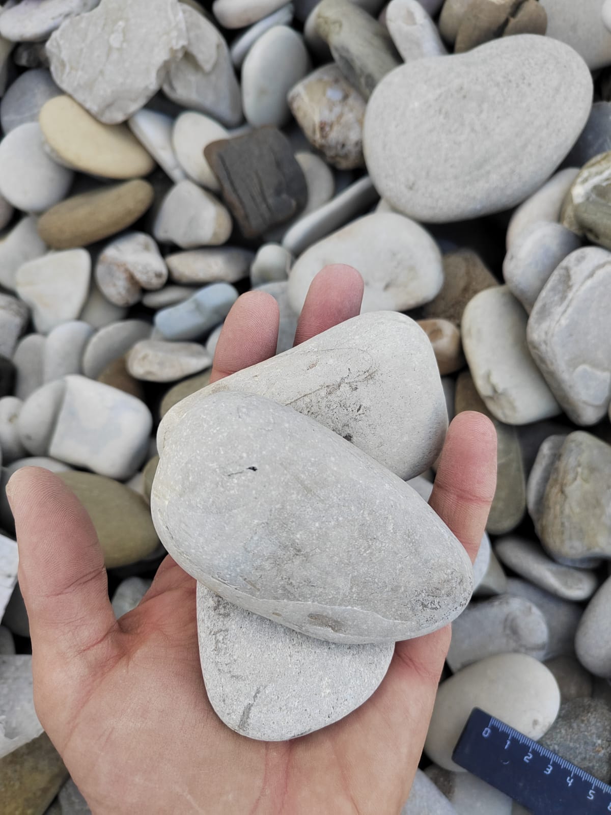 фото Галька черноморская фр. 100-150 мм. в интернет-портале 