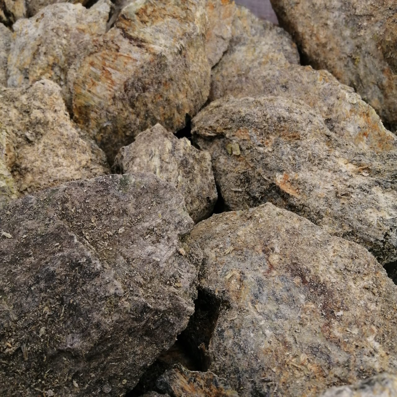 фото Змеевик салатовый  (фр. 70-100 мм)  купить в Москве в интернет-портале 